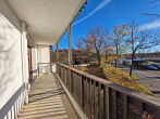 Gemütliche 3-Zimmerwohnung mit umlaufendem Süd-West-Balkon in Bahnhofsnähe.... - Sonniger Balkon mit Ausblick