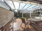Ruhige Doppelhaushälfte mit überdachter Terrasse und eigenem Pool.... - Überdachte Terrasse