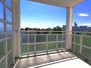 Genießen Sie die Sonne auf Ihrem Balkon mit Blick ins Grüne…, 81379 München, Etagenwohnung