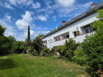 Charmante Dachgeschosswohnung in München - Gebäude