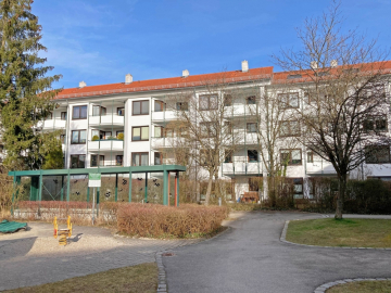 Helle 2-Zimmerwohnung mit schönem Westbalkon…, 82008 Unterhaching, Etagenwohnung