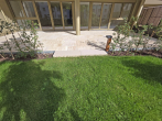 ERSTBEZUG - Exklusiver TERRASSENTRAUM in ruhiger Lage - Garten mit West-Terrasse